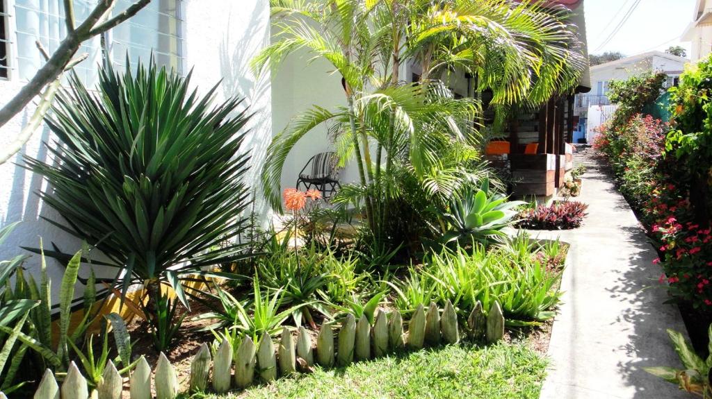Giardino di Colibri Beach Villas