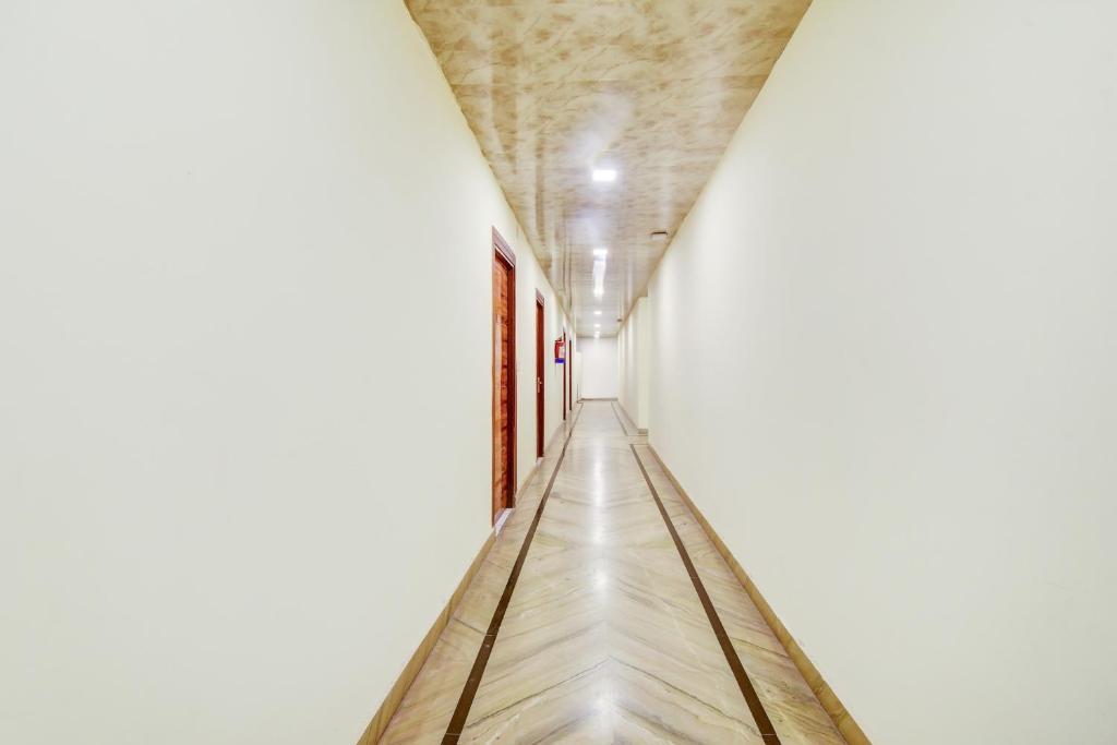 Fotografie z fotogalerie ubytování Hotel O 74192 Vishwakarma Palace v Novém Dillí
