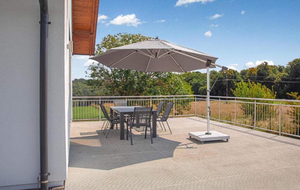 Balkón nebo terasa v ubytování Ferienhaus In Kapfenstein
