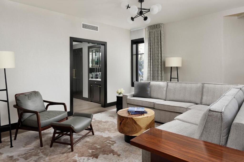 Four Seasons Resort Vail - 