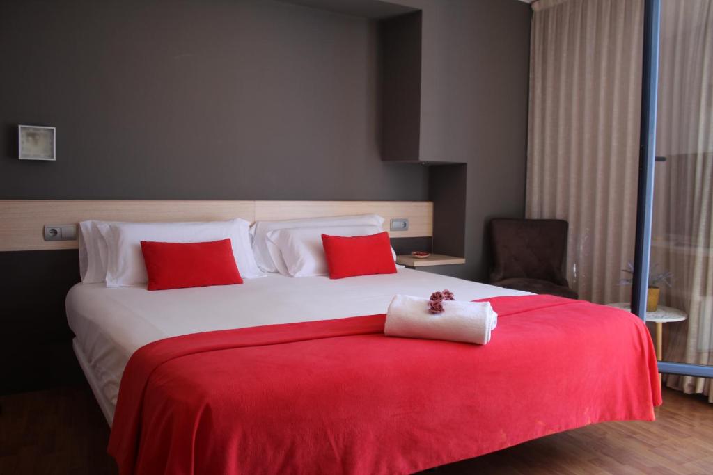 Hotel Cal Tet - Housity