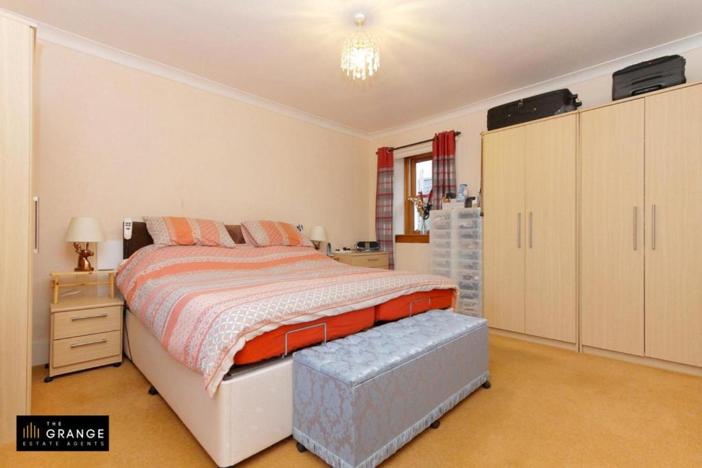 Postel nebo postele na pokoji v ubytování 2 Bed Cottage Sleeps 4-Pets Welcome-Private Garden