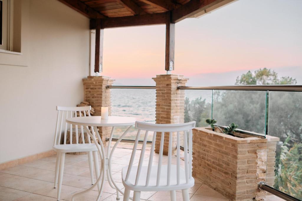 Balkón nebo terasa v ubytování Royal Sea View Villa