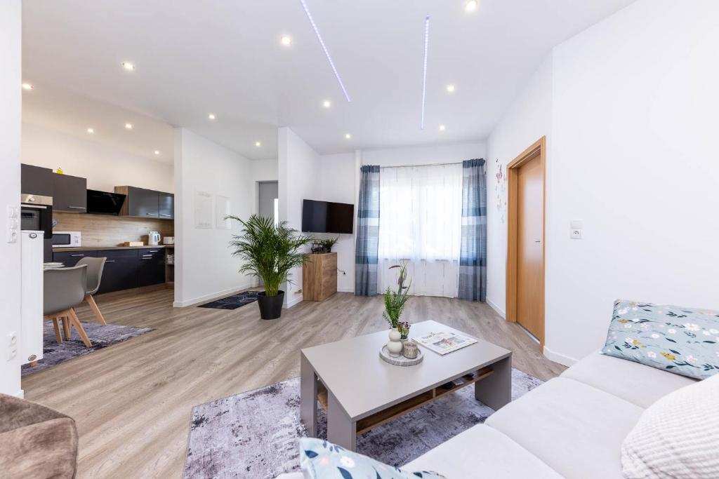 Kuchyň nebo kuchyňský kout v ubytování NEU I Ferienwohnung Jasmin