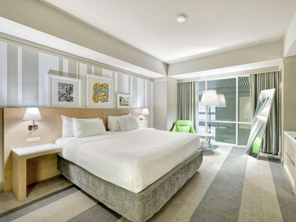 The Royal Sonesta Minneapolis Downtown photo