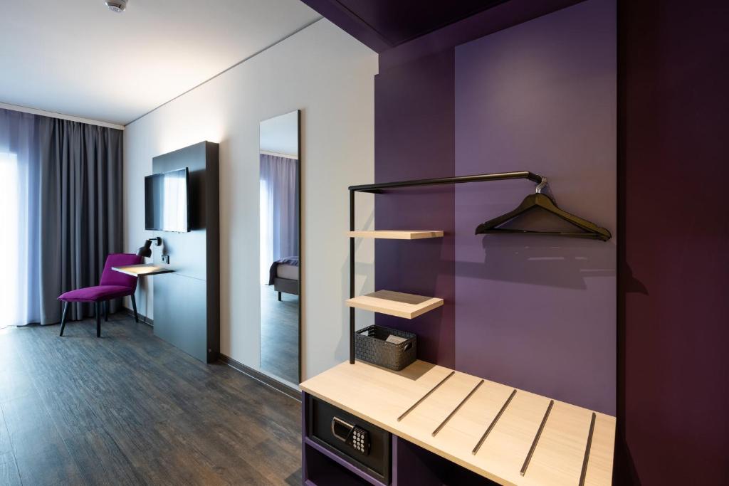 Holiday Inn-the niu, Wave Karlsruhe Oststadt by IHG - 3