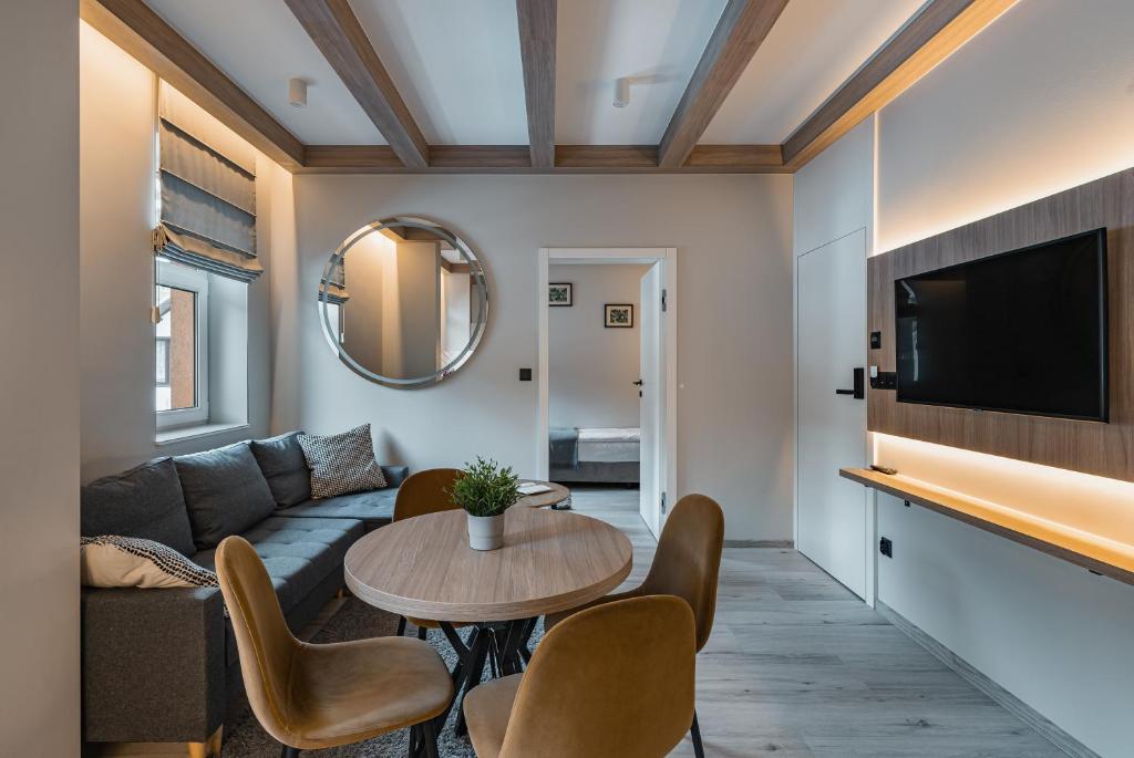 Sosenka Pienińska - Two-Bedroom Apartment