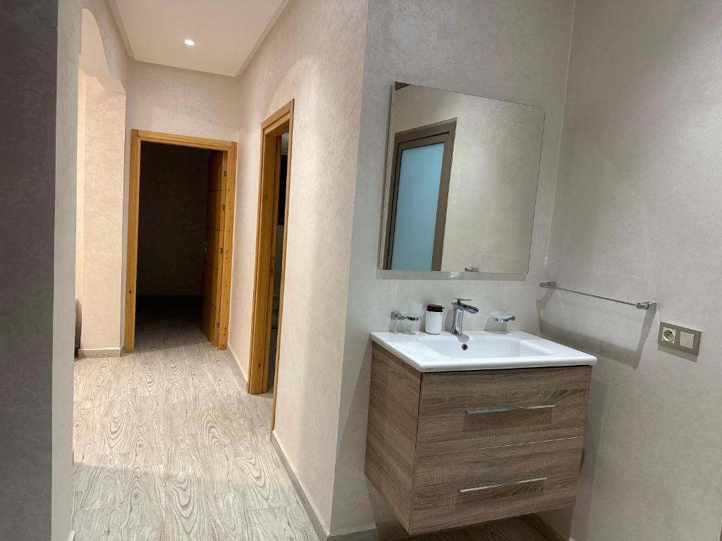 Et badeværelse på Appartement for a comfortable holiday