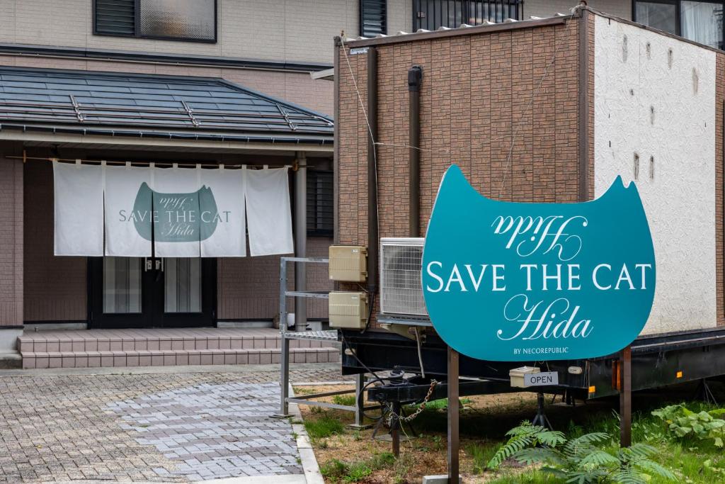 Budova, kde se aparthotel nachází
