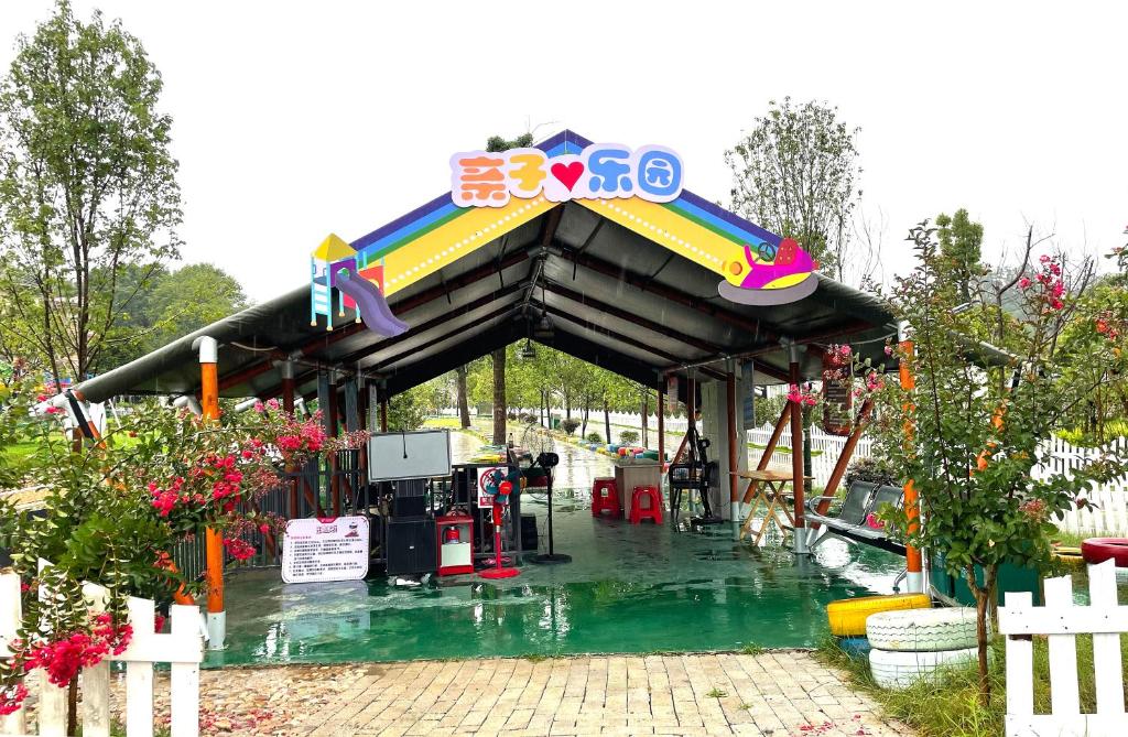 Zahrada ubytování Zhangjiajie Cliff Flower RV Tent Hotel