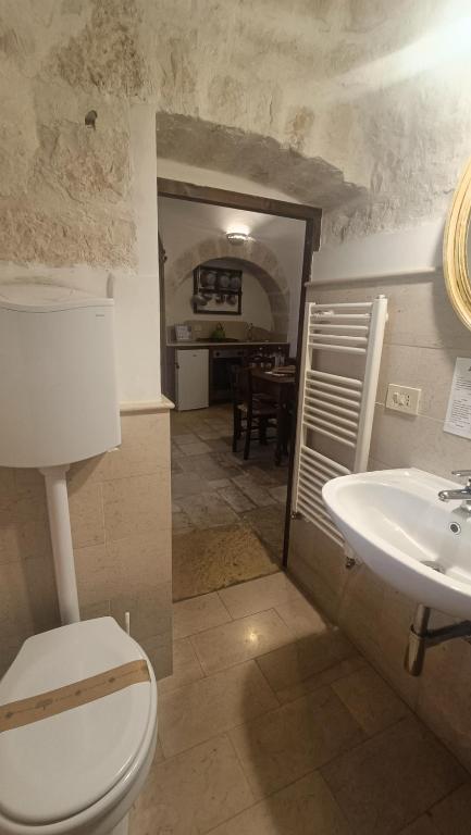 Koupelna v ubytování Trulli Soave