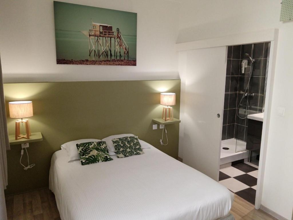 The Originals Boutique, Hôtel Roca-Fortis, Rochefort - Double Room With Garden View