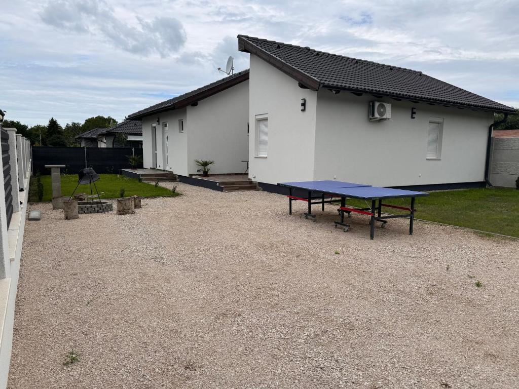 L&A Apartman 8600 Siófok, 12 Léda utca kép - 1