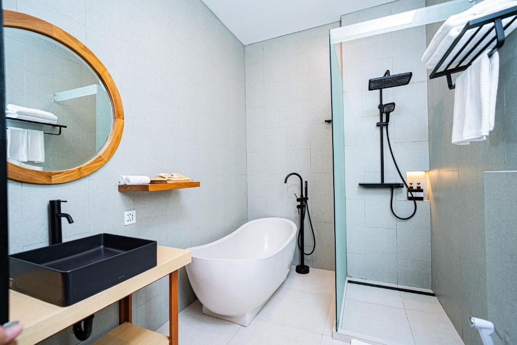 La Boutique Lux's Villas Seminyak Bali - 16