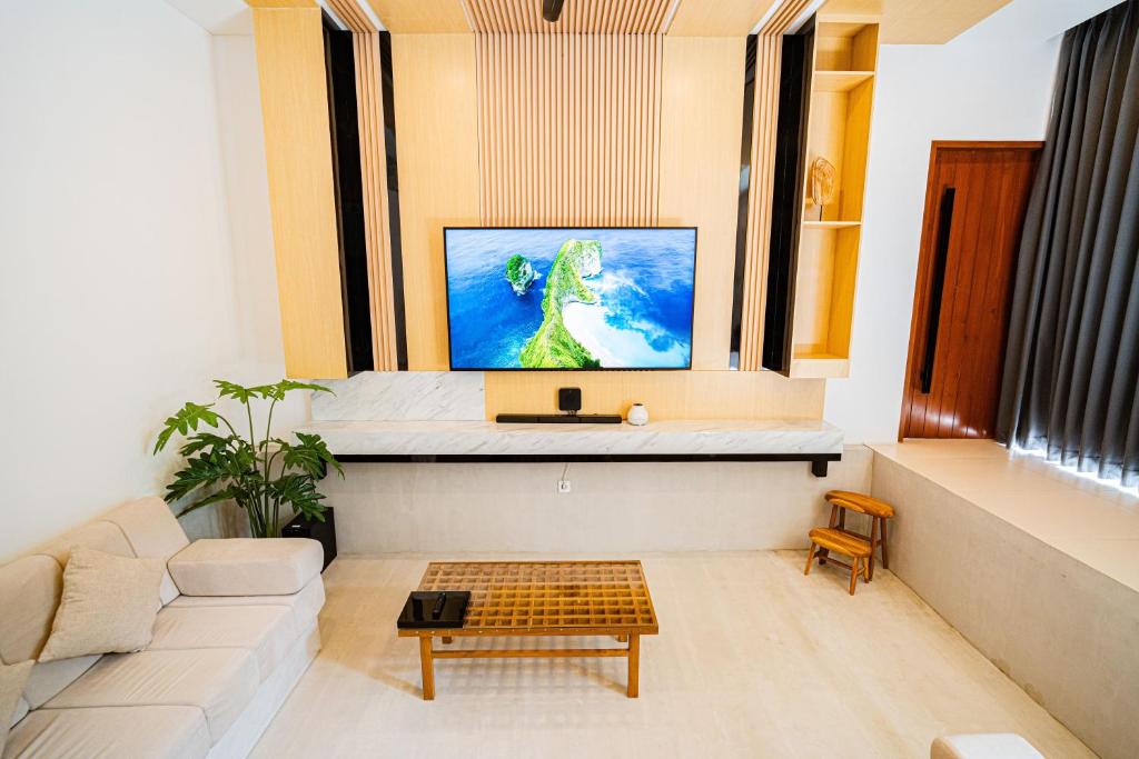 La Boutique Lux's Villas Seminyak Bali - 11