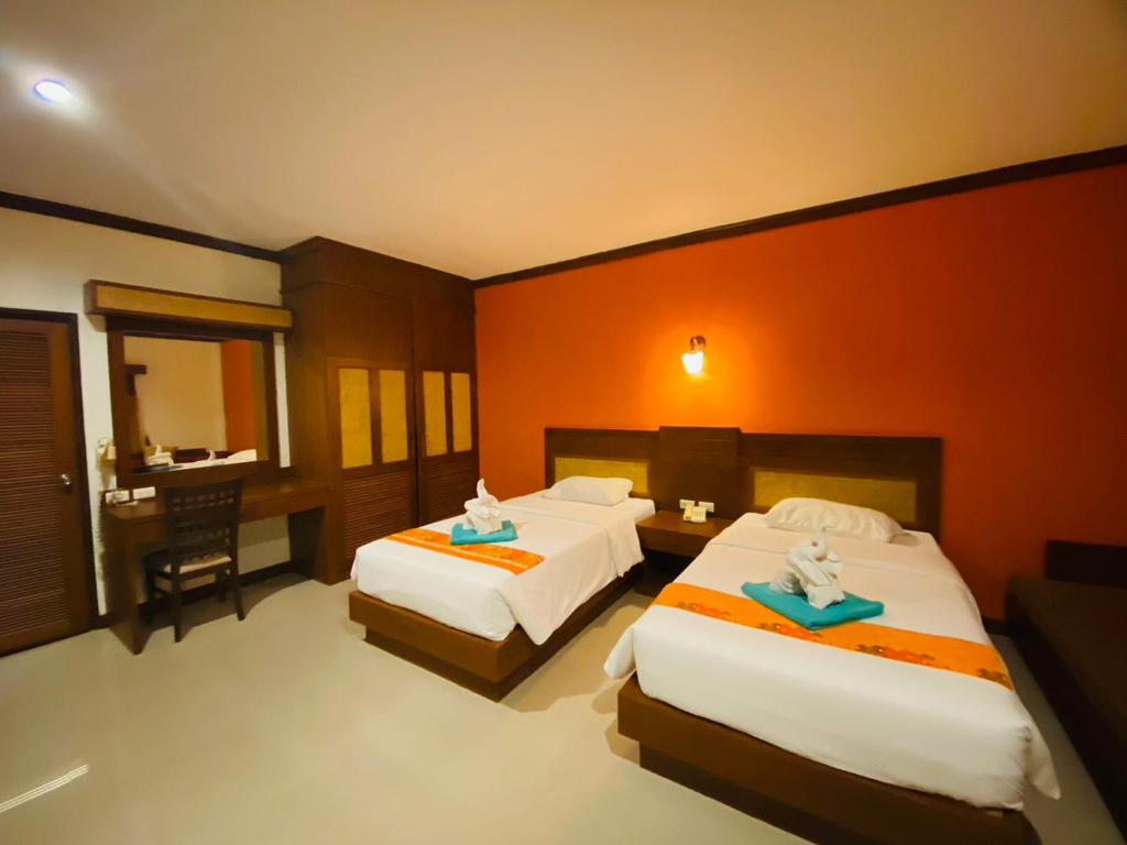 Beach Bungalow at Lanta Resort - Luxe Tweelingzaal