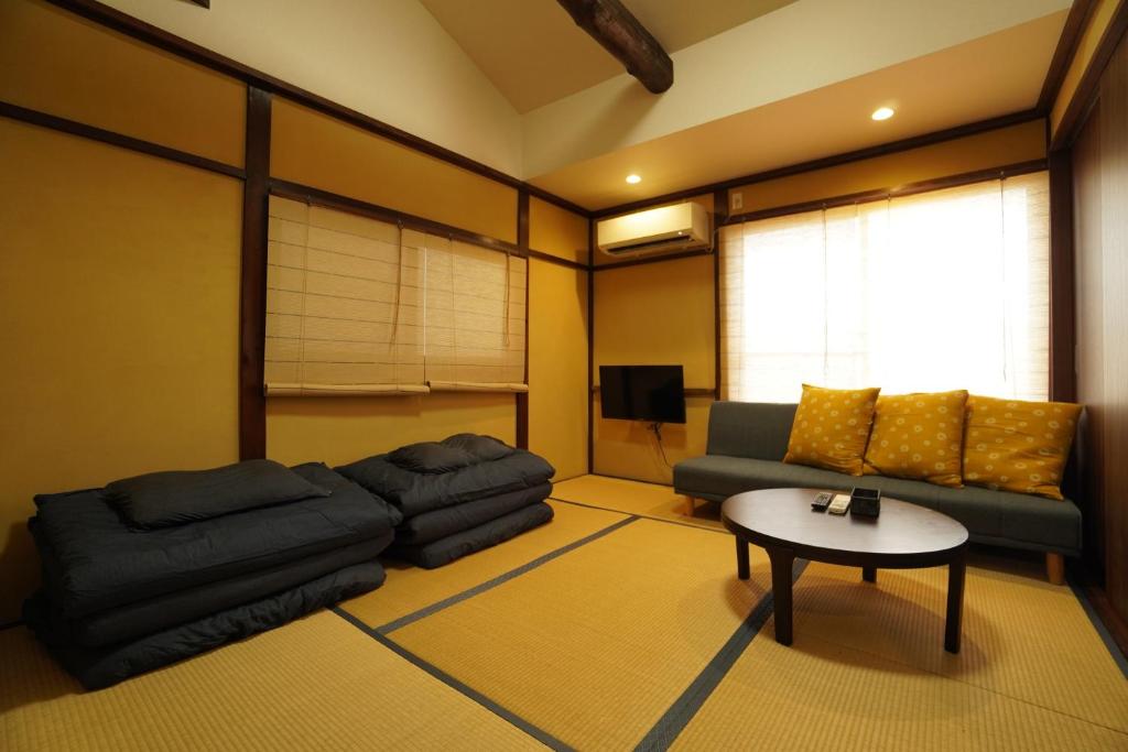 Posezení v ubytování Guest House 伏見稲荷