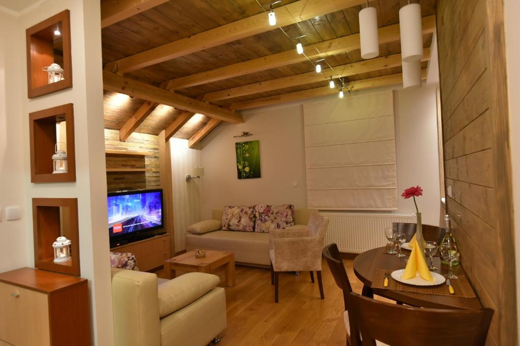 Villa Natural Wood - Special Offer- New Year SPA Package