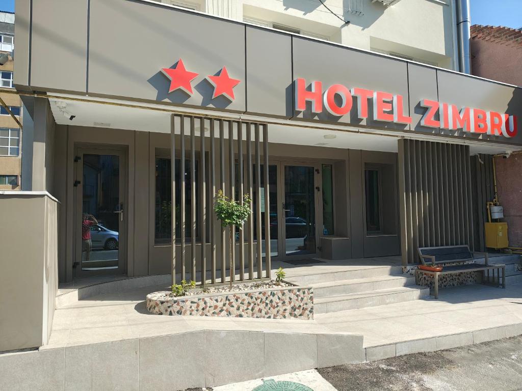 Budova, kde se hotel nachází