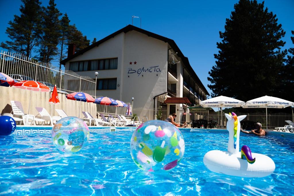 Φωτογραφία από το άλμπουμ του Hotel Velista σε Voneshta Voda