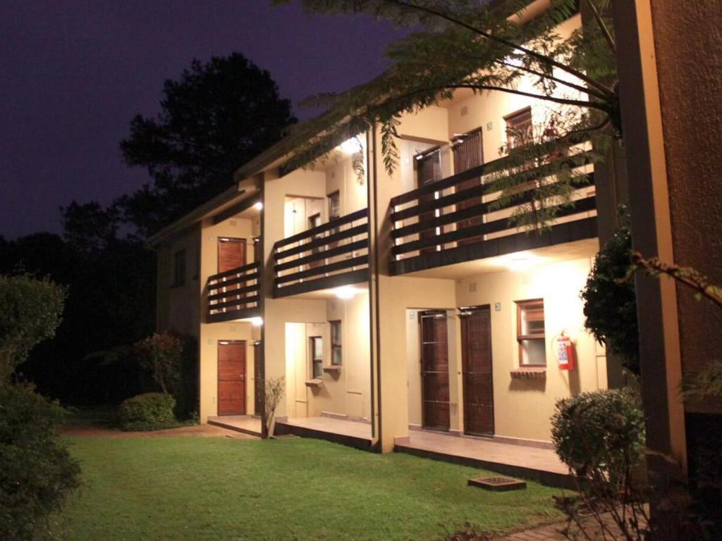 Crystal Springs Mountain Lodge - Twin Bed Studio With Patio