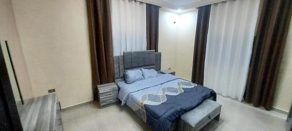 Postel nebo postele na pokoji v ubytování شقه خاصه مستقله 4 غرف