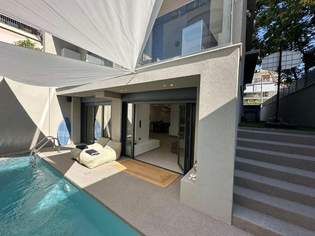 Piscina di ILION Villa o nelle vicinanze
