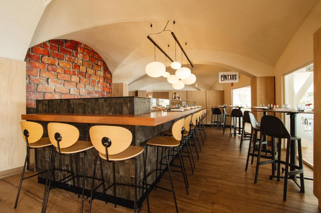 Restaurace v ubytování Secrets Mallorca Villamil Resort & Spa - Adults Only (+18)