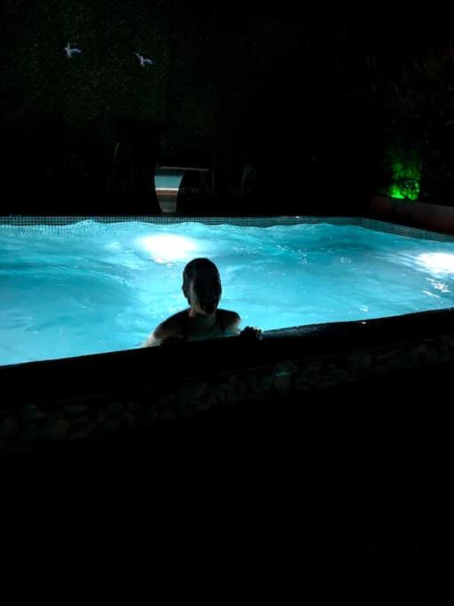Hosté ubytování Villa Oyster Park Isıtmalı Yıldız Efektli Çocuk Havuzlu Villa