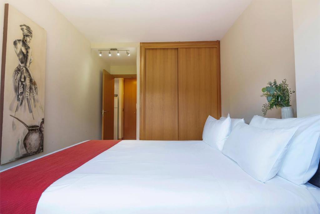 Spirit Apartamentos Atxuri - Resim 28