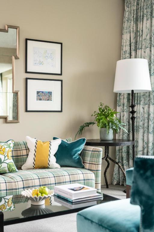 Rocco Forte The Charles Hotel - Resim 34