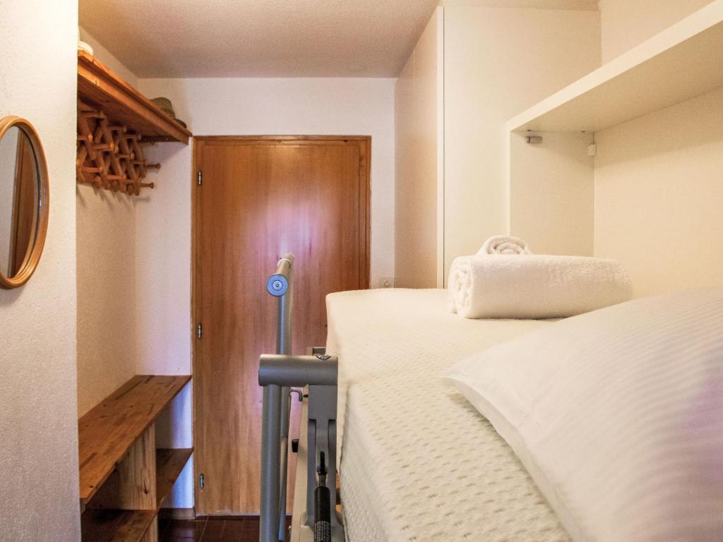 Postel nebo postele na pokoji v ubytování Apartment Christiania 2 O1 by Interhome