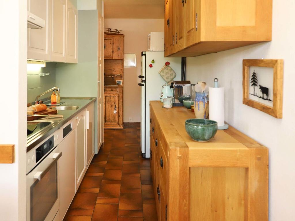 Kuchyň nebo kuchyňský kout v ubytování Apartment Résidence 25 by Interhome