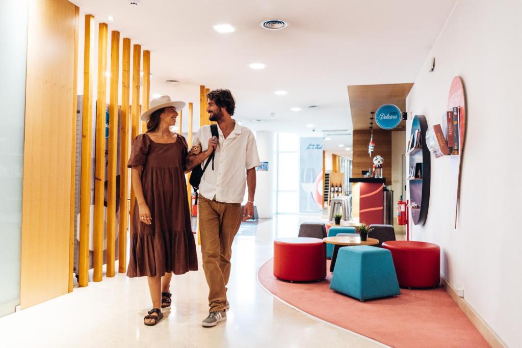 Stay Hotel Guimarães Centro - Resim 6