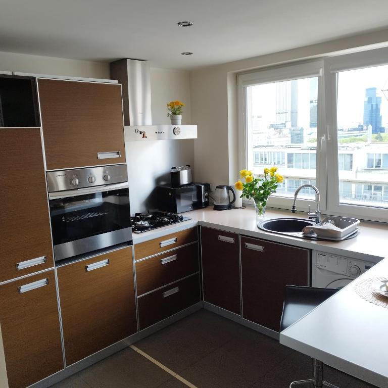 City View Studio Chmielna - 16