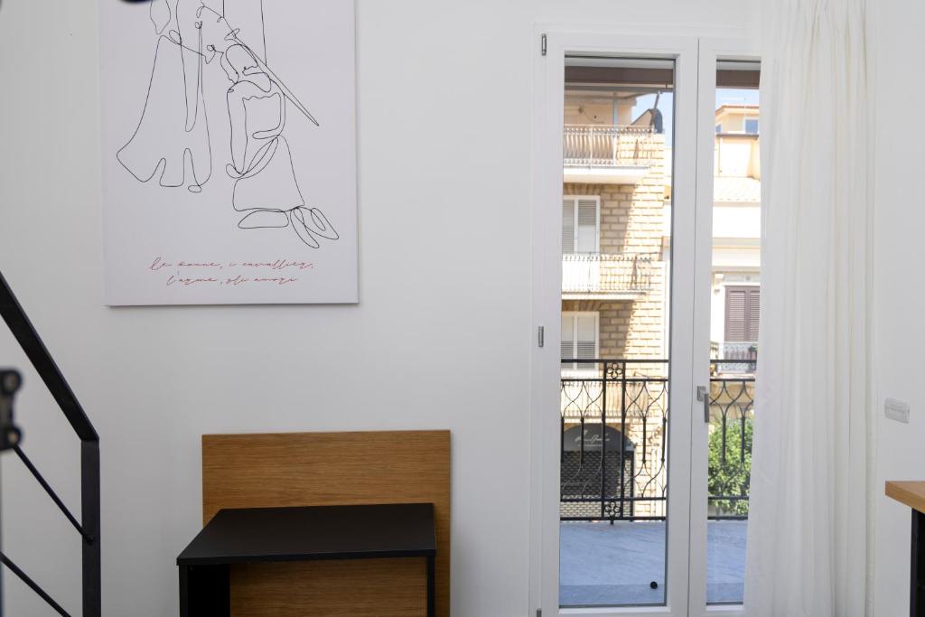 La Dimora dei Paladini - Appartamento Loft Con 1 Camera Da Letto E Balcone