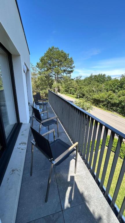 Balkón nebo terasa v ubytování Superbe appartement avec vue sur la foret du Touquet Résidence les Dunes