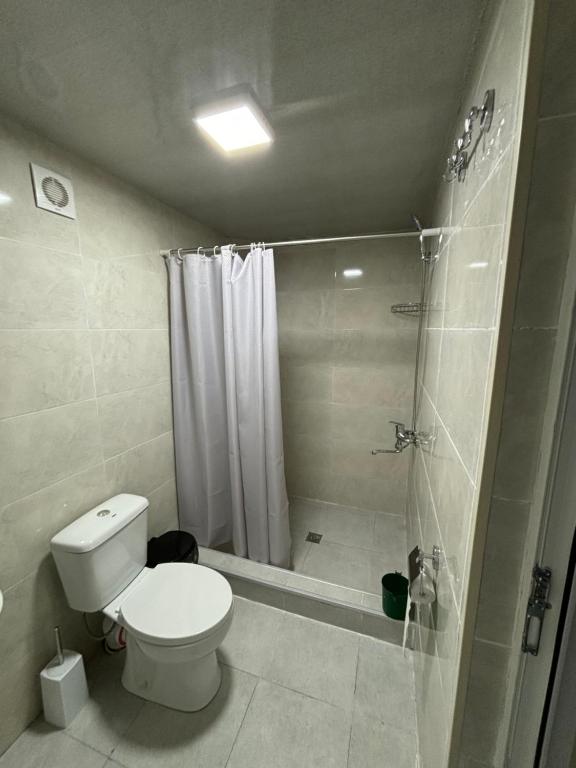 Koupelna v ubytování Hostel VANTA