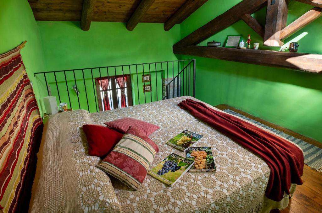 Postel nebo postele na pokoji v ubytování Cascina Sant'Eufemia