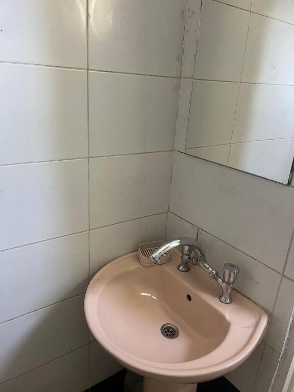 Seko Kato Nile View Hostel - 6