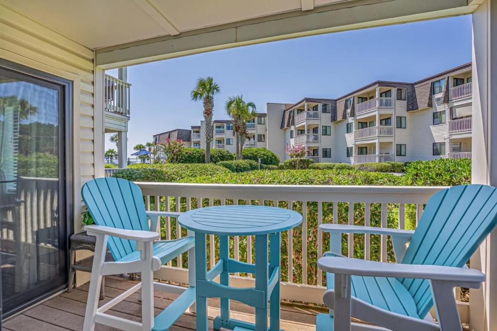 View of Houzz - Home Design, Decorating and Remodeling Ideas and Inspiration ...