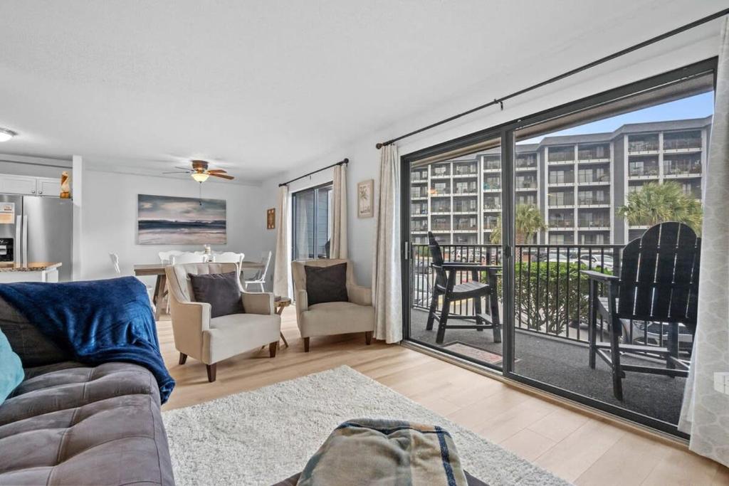Posezení v ubytování Myrtle Beach Resort Oceanfront Unit B129