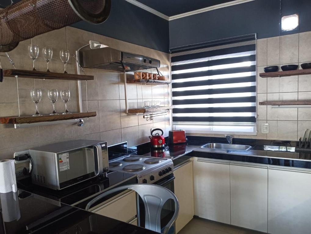 Kuchyň nebo kuchyňský kout v ubytování DEPARTAMENTOS BOUTIQUE DE DISEÑADOR " TERRAZA 26 " - Cochera - Vista a la montaña - CANCELACIÓN GRATUITA - SIN PAGAR POR ADELANTADO