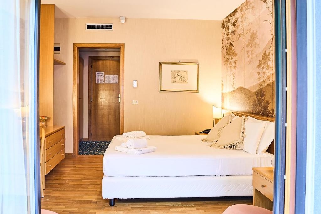 Hotel Camigliatello - Sala De Doble O Gemela De Lujo Superior