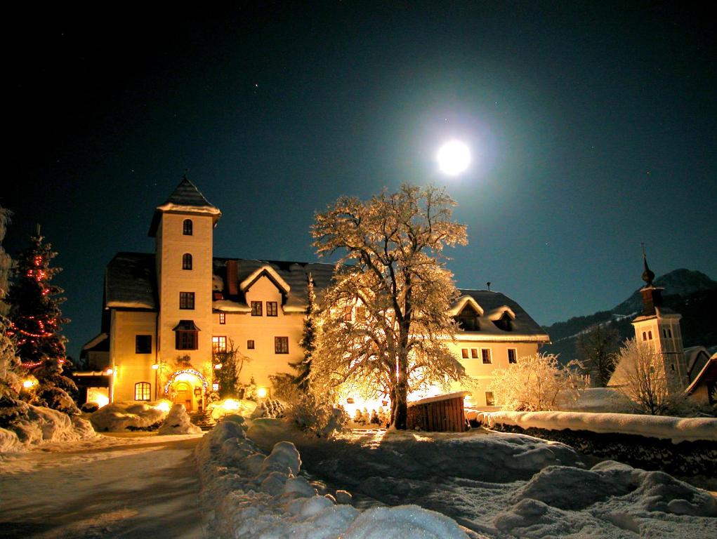 Hotel Schloss Thannegg v zimě
