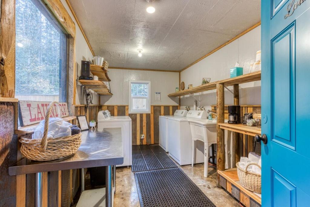 Kuchyň nebo kuchyňský kout v ubytování Mt Air Motel