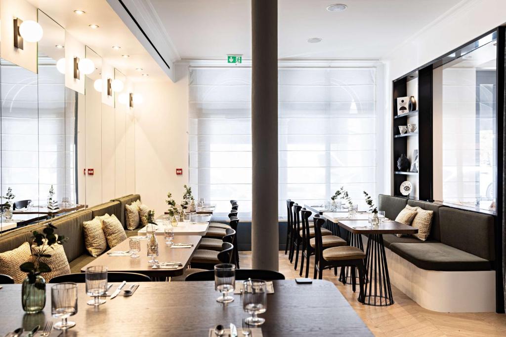 Best Western Premier The Blake Paris Gare Saint Lazare - Resim 9