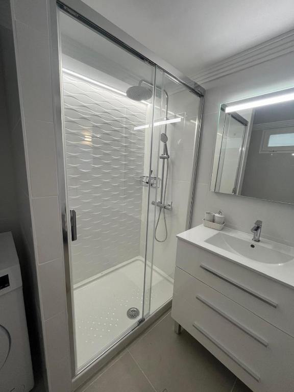 Kúpeľňa v ubytovaní Apartamento Callao Salvaje en el mar con wifi