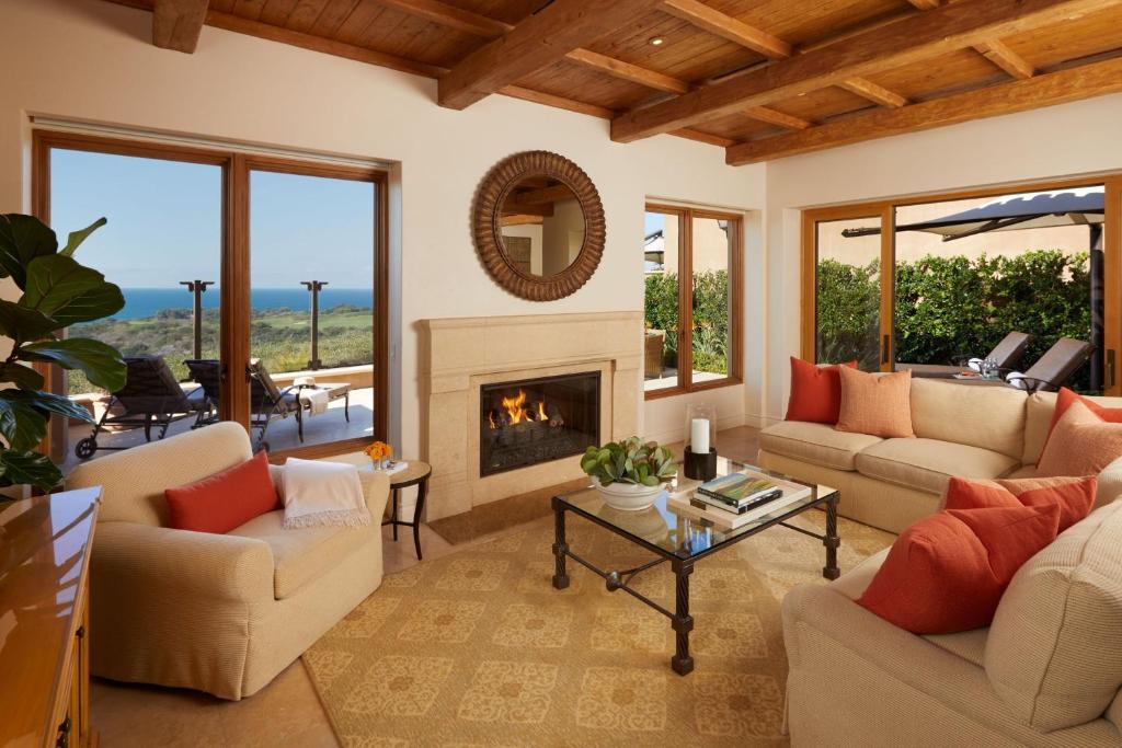 The Resort at Pelican Hill - Four-Bedroom Villa With Balcony And Ocean View