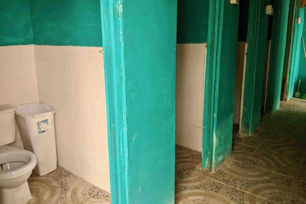 Koupelna v ubytování Cabaña privada en Guna Yala isla Diablo baño compartido